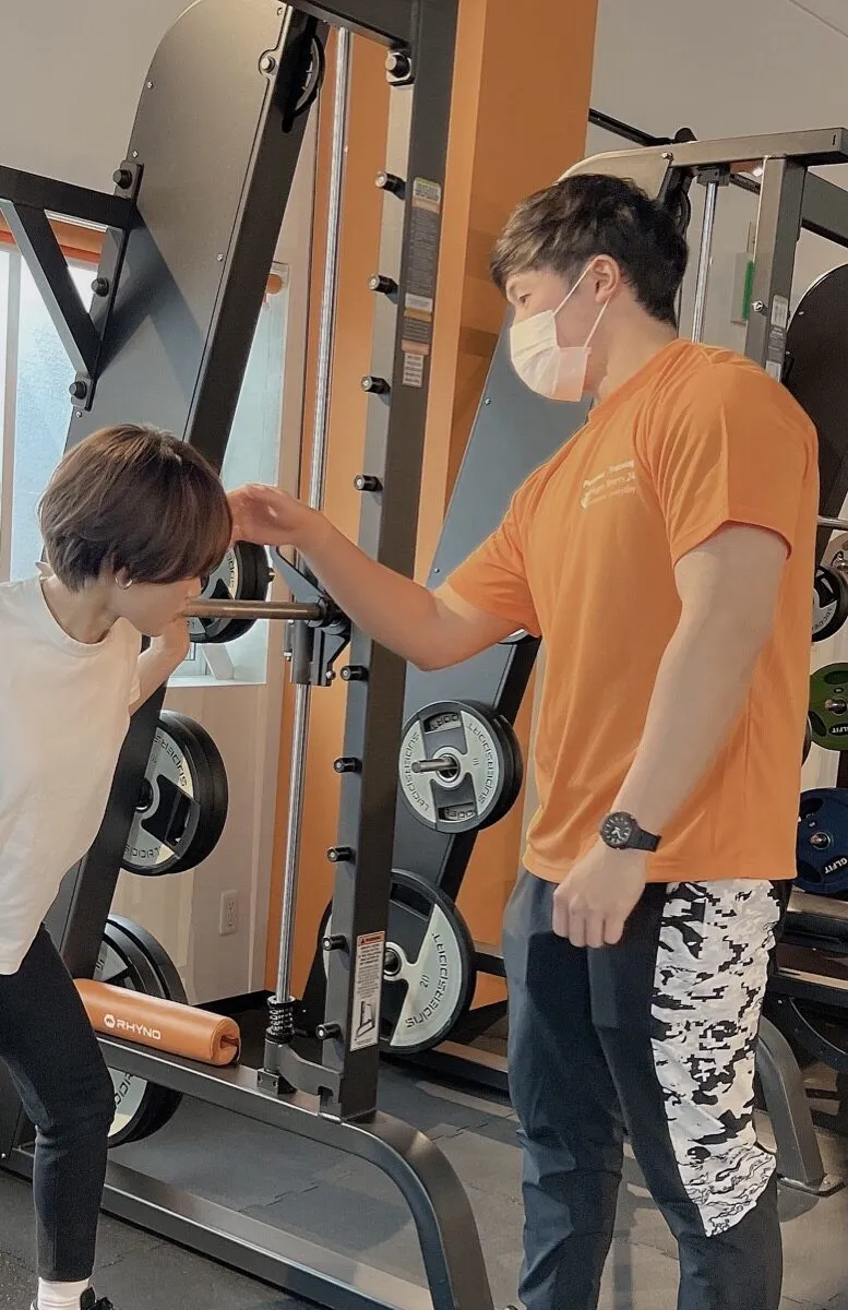 富士宮のパーソナルジム trigger fitness 24 富士宮店 パーソナルトレーナー 藤田